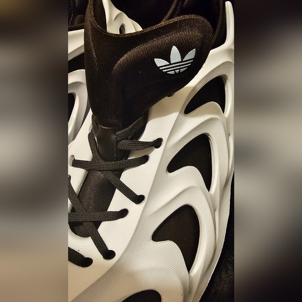 Mens 8.5 AdiFom - Picture 4 of 11